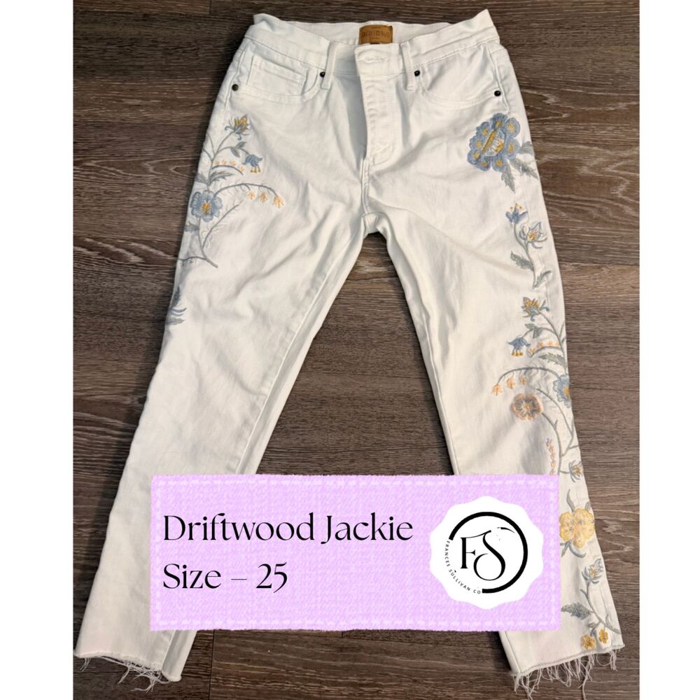 Driftwood White Floral Embroidered Jackie Straight Leg Jeans, Size 25
